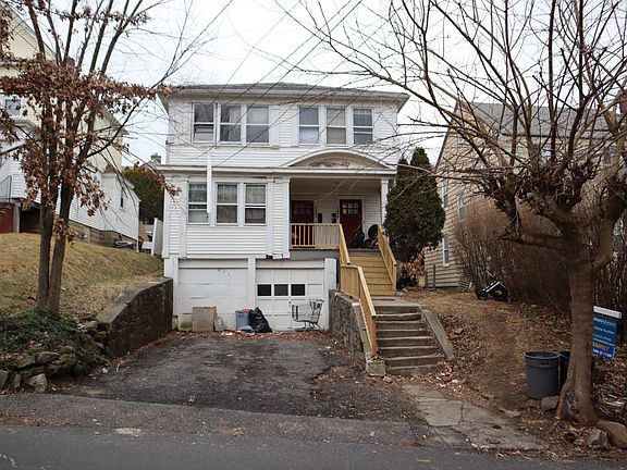 3rd image of 127 Hale Ave