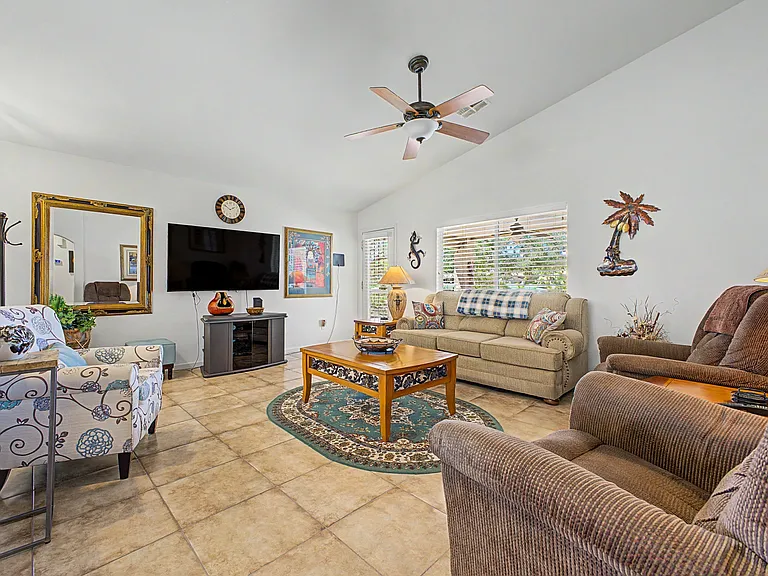 23086 W Arrow Dr — Photo 5