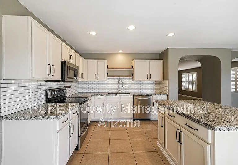 13857 W Ironwood St — Photo 14