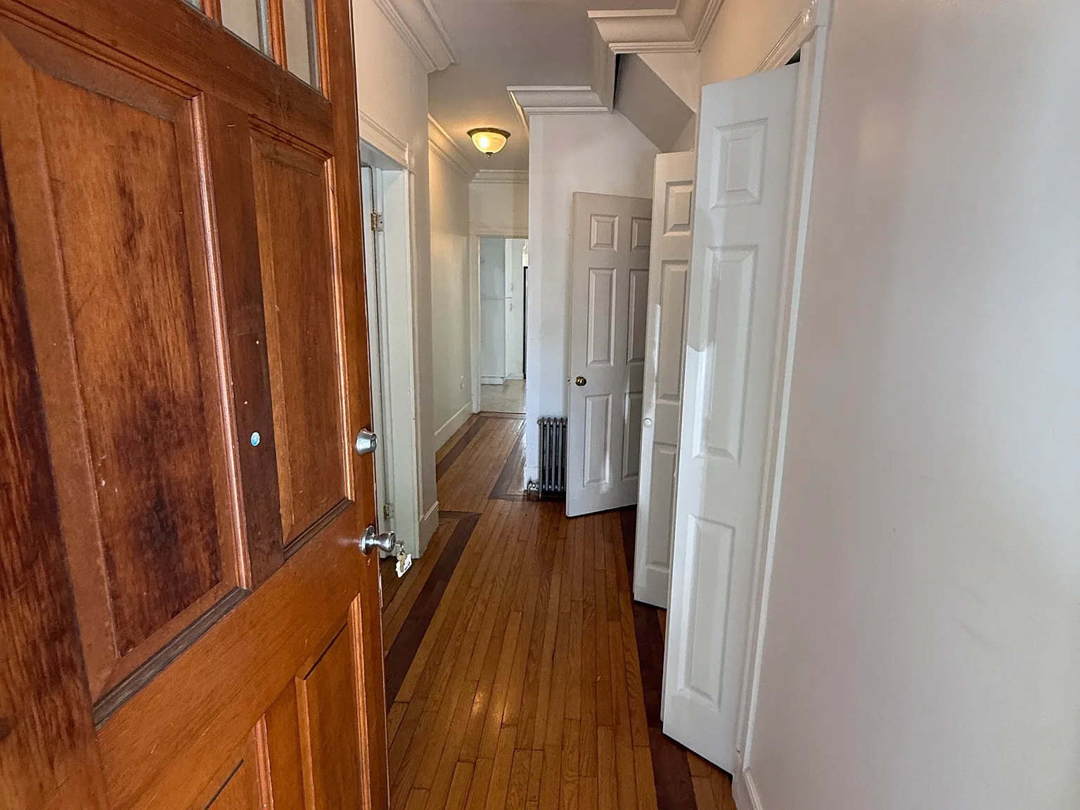 3 bed, 1200 sqft, $2,900 — Photo 2