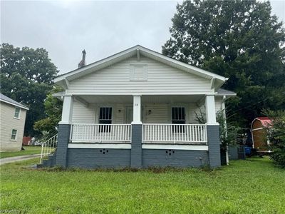 216 N Logan St, Burlington, NC, 27217