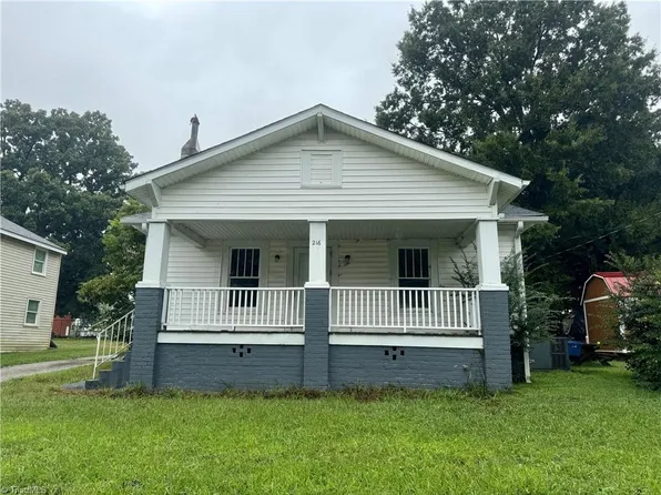 216 N Logan St, Burlington, NC 27217
