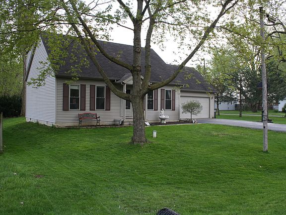 5th image of 4141 Hill Dr