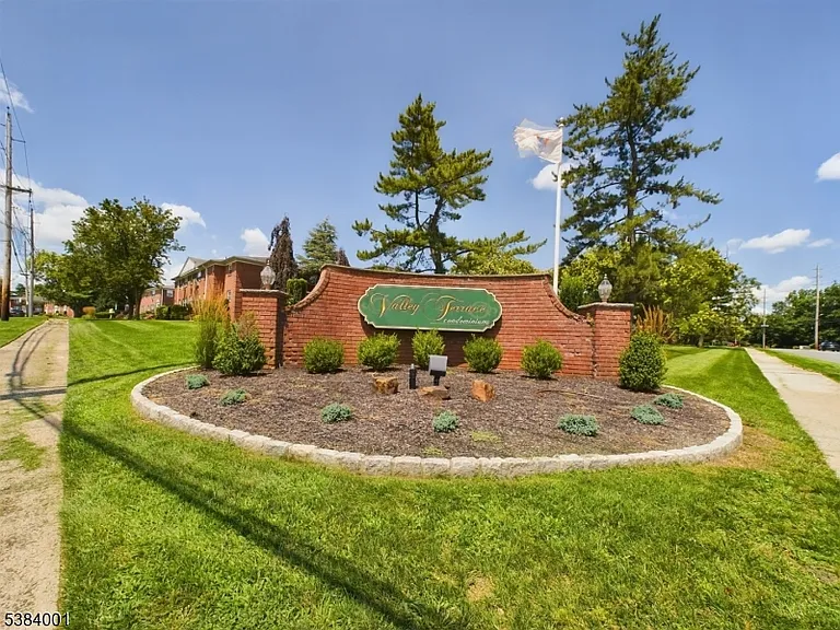 1118 Valley Rd #2A — Photo 10