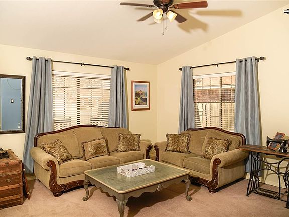 4th image of 3705 Benjamin Davis Dr