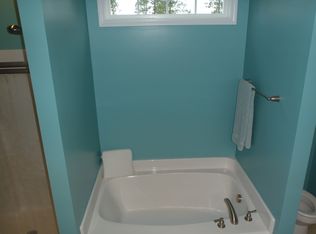 364 Inverness Dr, Hubert, NC 28539