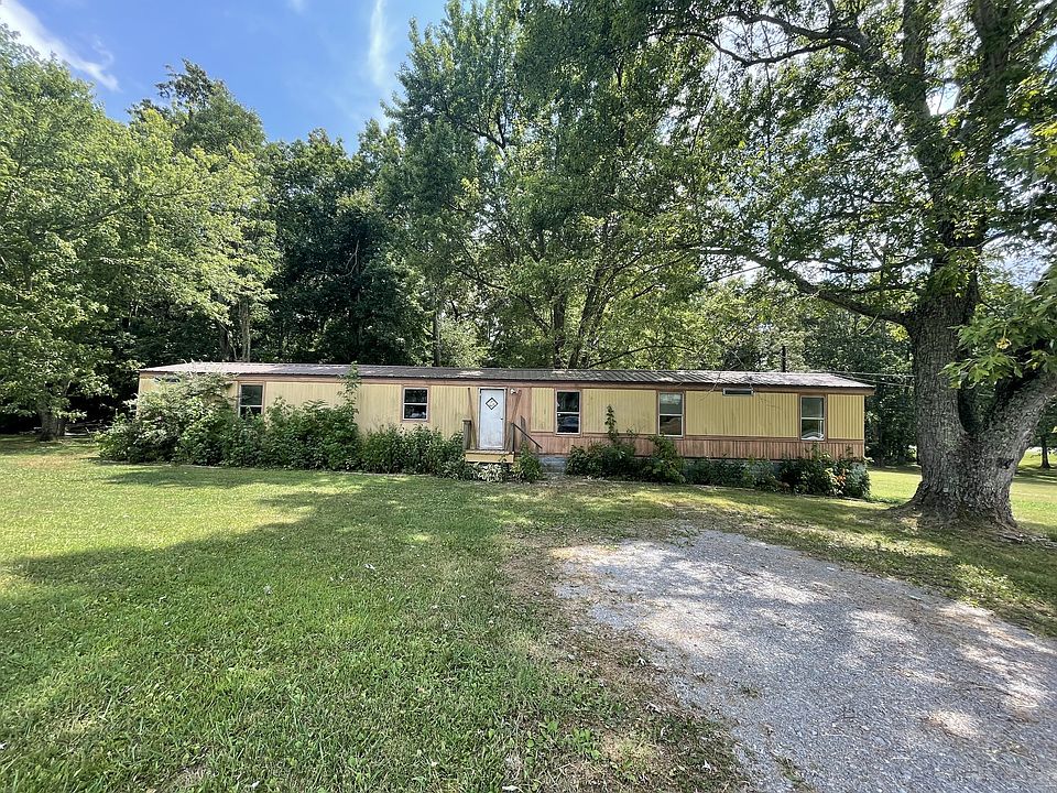 1st image of 393 Flowertown Rd