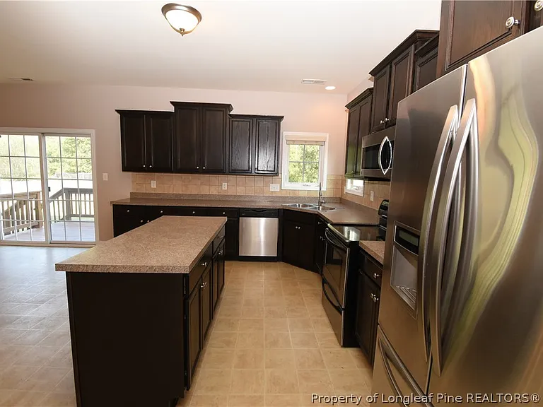 148 S Prince Henry Way — Photo 8