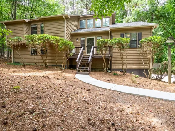 345 Mariner Cir, Woodstock, GA 30189