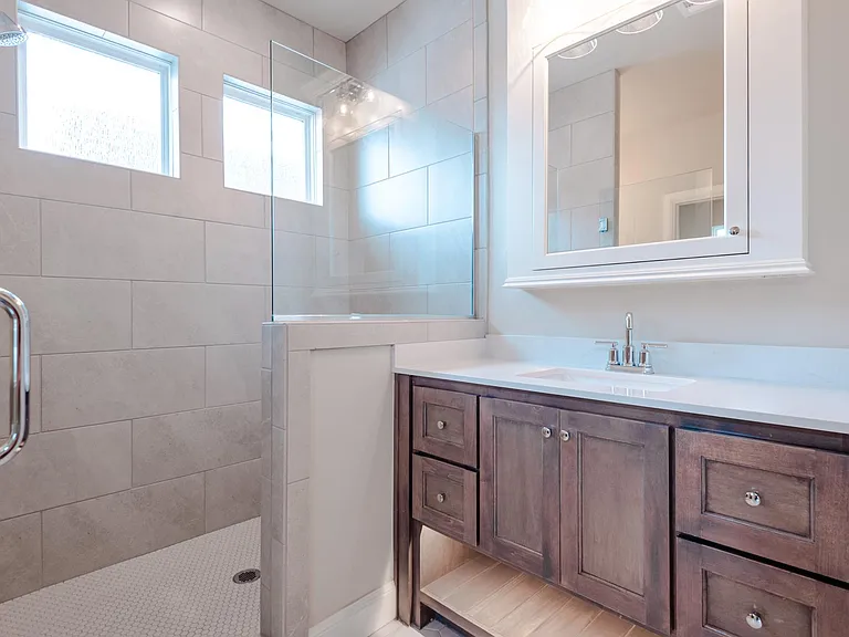 1809 Plaza District Dr — Photo 12