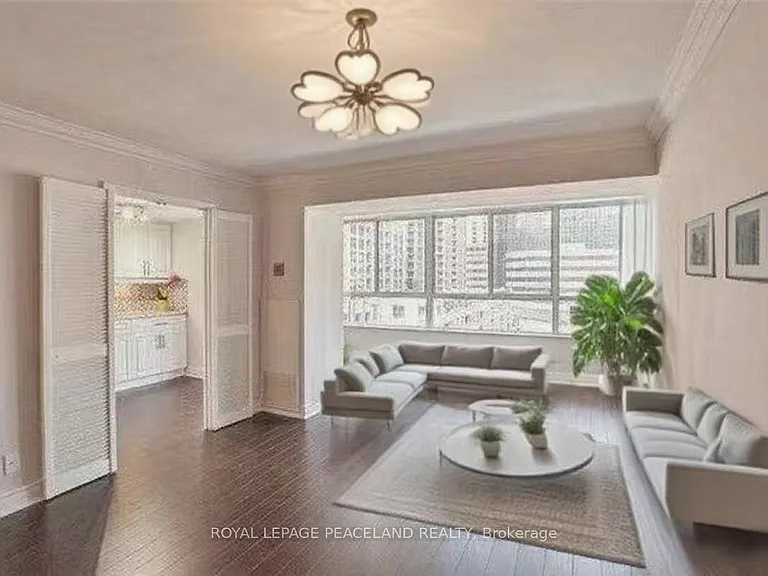 44 Gerrard St W #704 — Photo 6