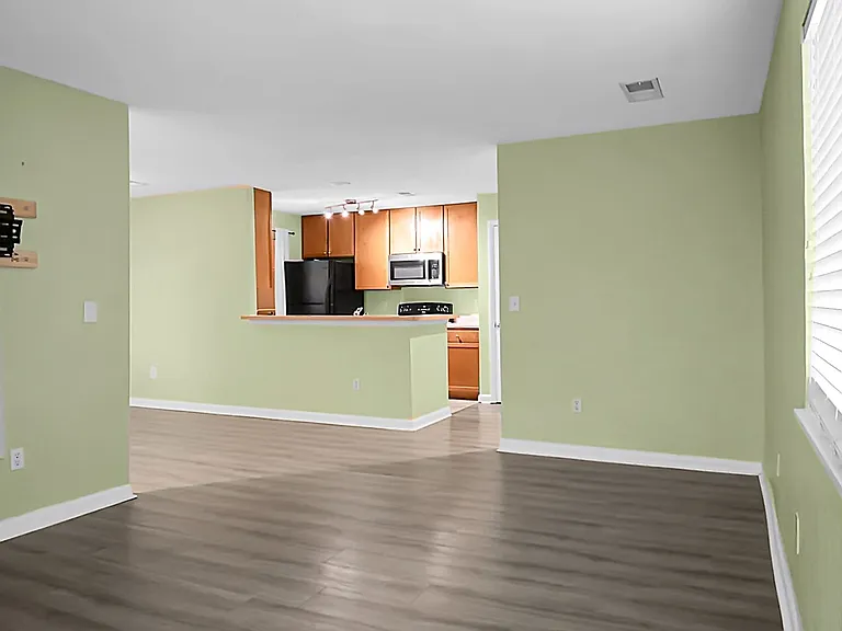 278 Alexandra Dr #2 — Photo 24