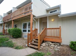 12770 W 108th Ter, Overland Park, KS 66210