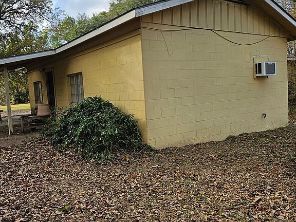 5th image of 1522 Missouri St