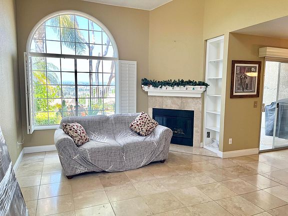 5th image of 2658 Vistamonte Cir