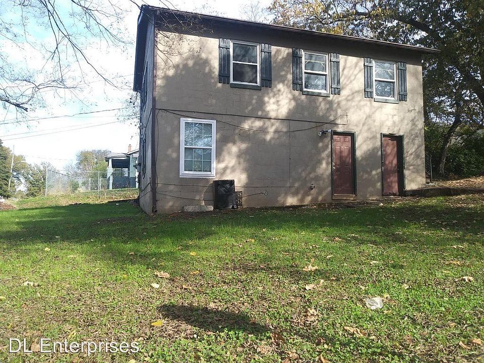 1st image of 3104B Taylor St