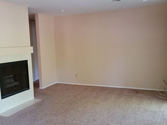 Living room, Fireplace
