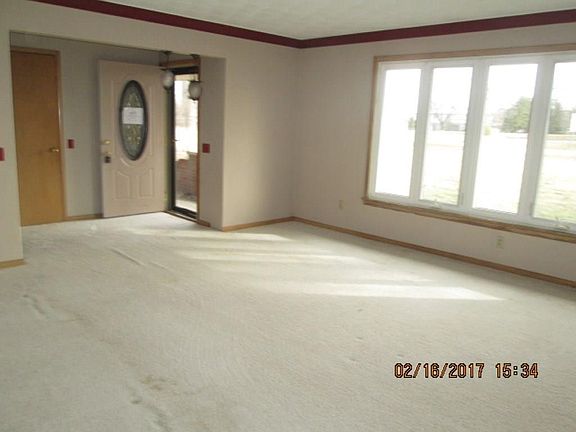 3rd image of 165 Edgerton St