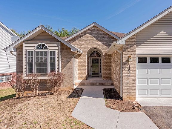 4th image of 1528 Oriole Dr