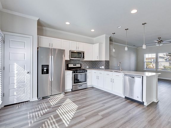 3rd image of 18006 Malnati Dr #72
