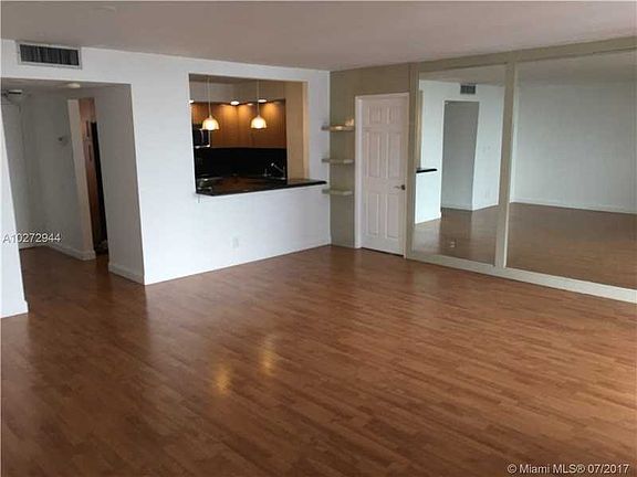 2nd image of 18151 NE 31st Ct #Penthouse 206