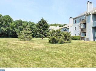 1008 Aspen Dr, Plainsboro, NJ 08536