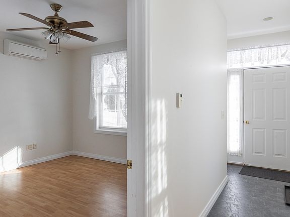 5th image of 171 Garden Circle #108