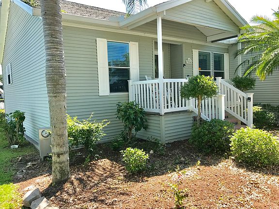 4th image of 356 Country Meadows Blvd