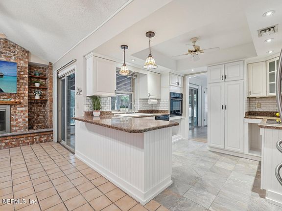 4th image of 8681 BISHOPSWOOD Drive