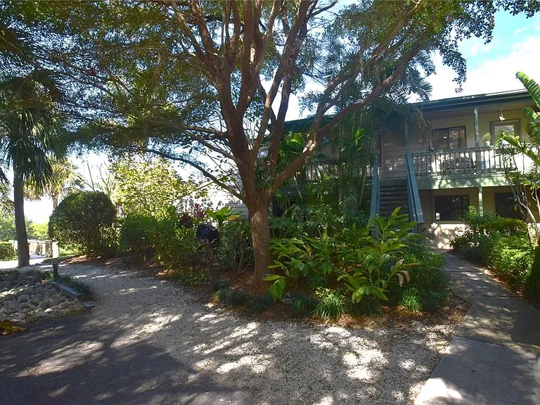 1601 Bayhouse Point Dr #BA201 — Photo 1