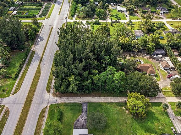 4th image of 0 Prestwich Drive W