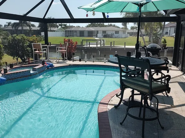 1316 SE 42nd St, Cape Coral, FL 33904