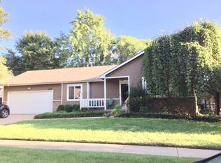 11807 W Hickory Ln, Wichita, KS 67212