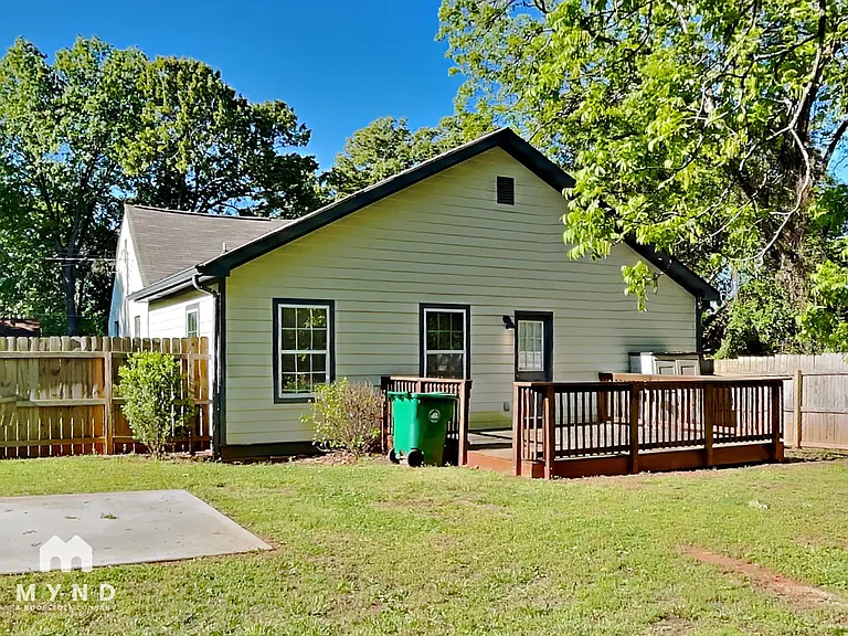 2704 McAfee Rd — Photo 23