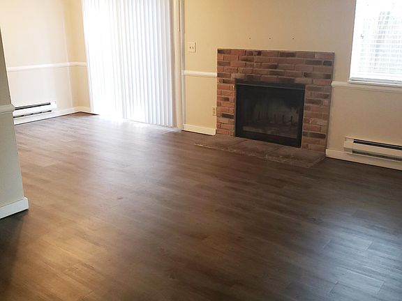 5th image of 10335 SE 234th Pl APT F2