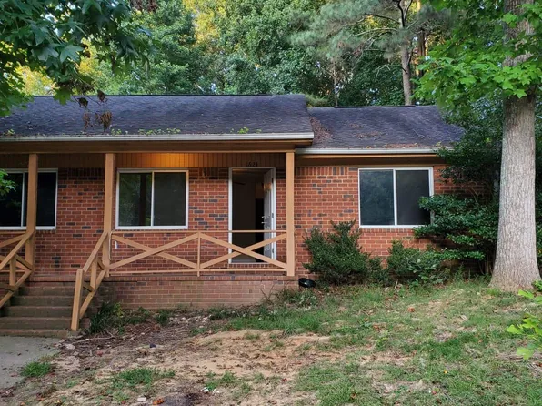 1620 Nutmeg St, Douglasville, GA 30134