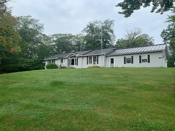 28 Knight Rd, Augusta, ME 04330