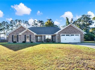 125 Shawn Ct, Hinesville, GA 31313