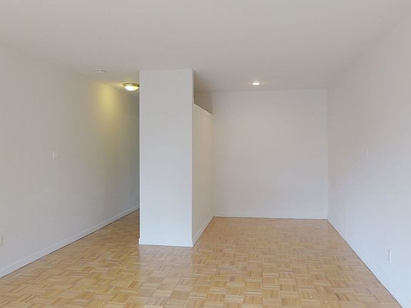 3rd image of 171 E 89th St APT 7C