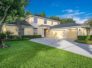 18925 Chaville Rd, Lutz, FL 33558