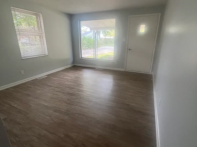 2429 Wade St #1 — Photo 10