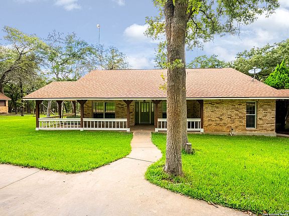 3rd image of 314 OAK BEND DR