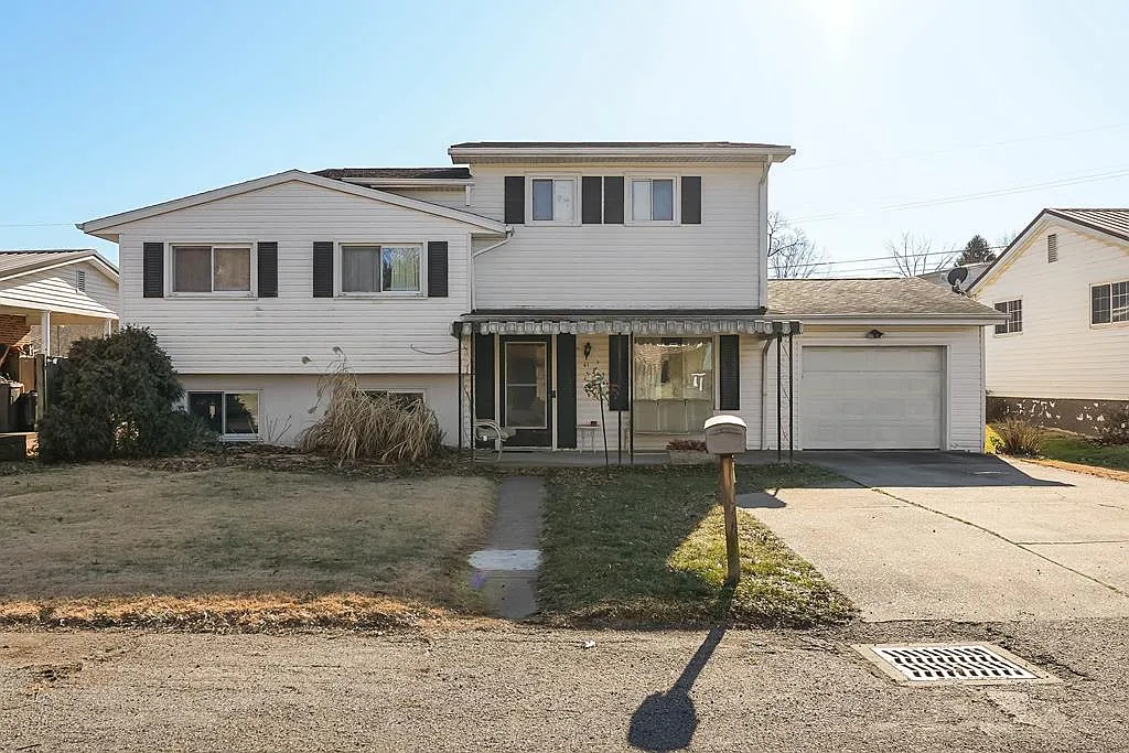 61 Orchard Drive photo 1