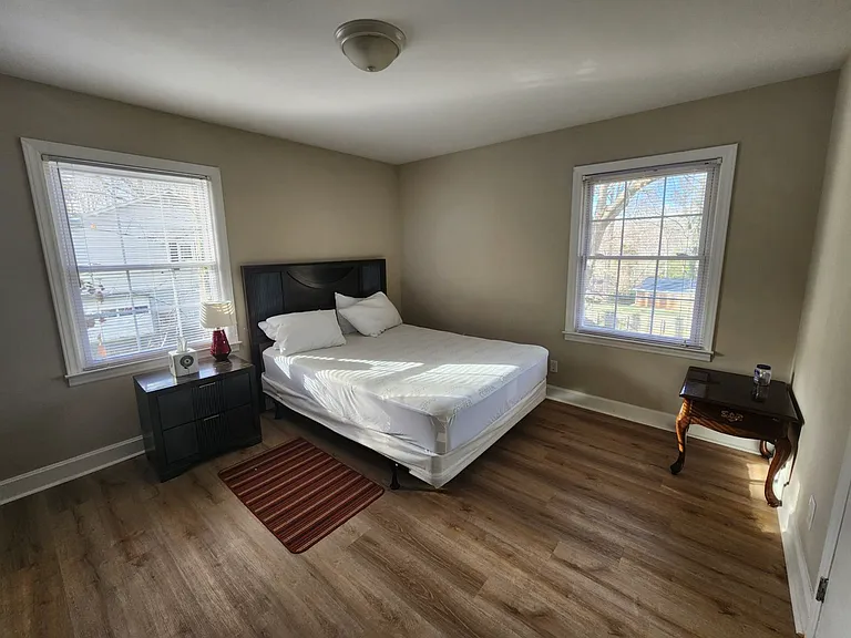 33 Edith Ave — Photo 24