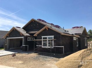 1001 Radiant Ridge Dr, Meridian, ID 83642