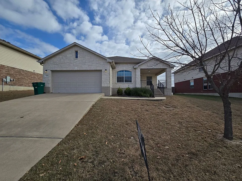2609 Red Fern Dr