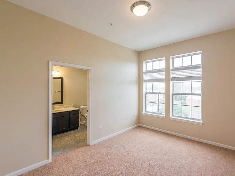 632MLK Apartments — Photo 45