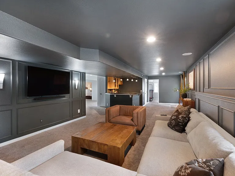 1411 Fieldwood Ct — Photo 44