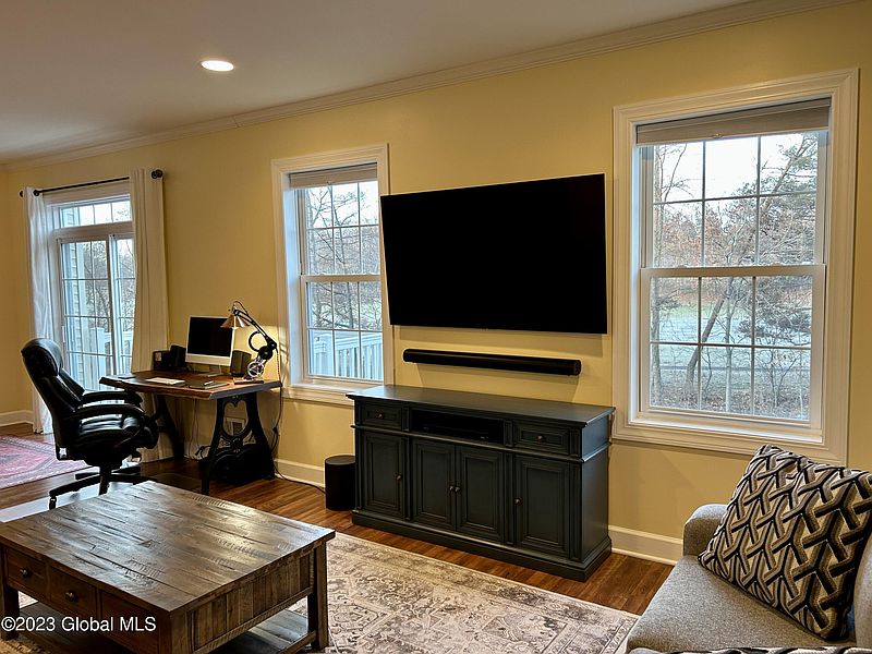 3rd image of 3206 Admirals Walk Drive