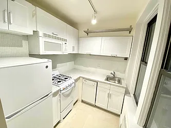 Rented by MOTION New York